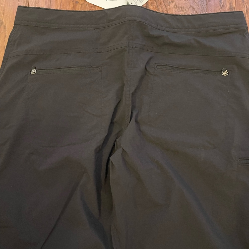 NWT LL Bean Water Repellant Comfort Fit Trail Straight Leg Pants - Picture 14 of 16
